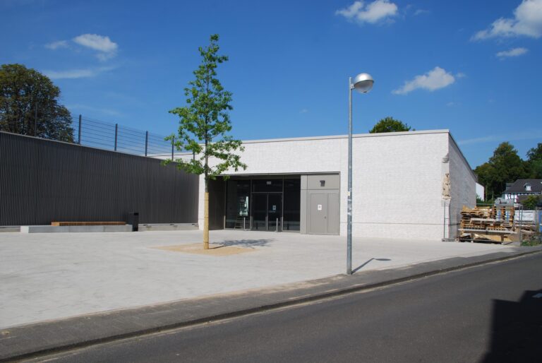 Neubau Gesamtschule Sankt Josef mit Mensa und Sporthalle in Bad Honnef.