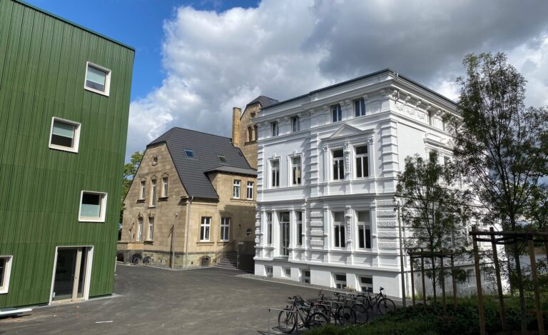 Neubau Studentenwohnheime Romeo + Julia | Sanierung Villen Heckmann und Ingenohl in Bonn.