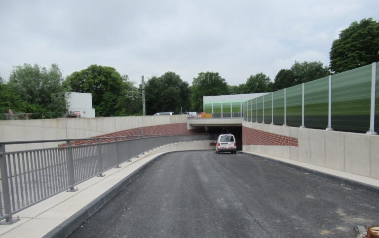 Bauwerksprüfung von Brücken an der S13 in Bonn.