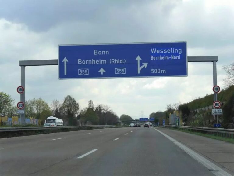 A555 zwischen AS Wesseling und L184.