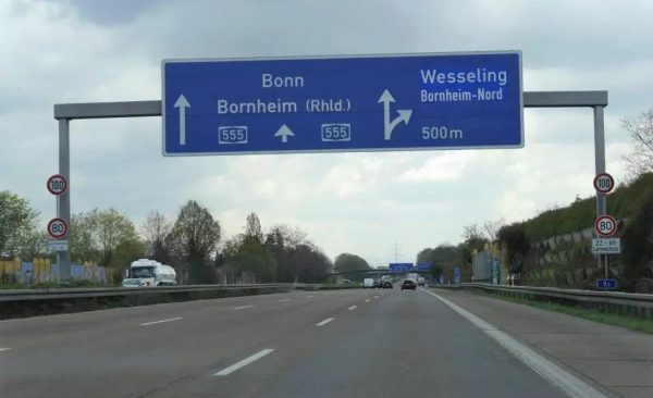 A555 zwischen AS Wesseling und L184.
