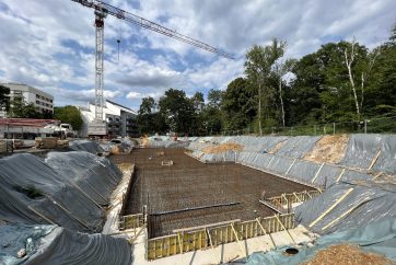 Projekt WOHNEN der UKB - Baugrube.