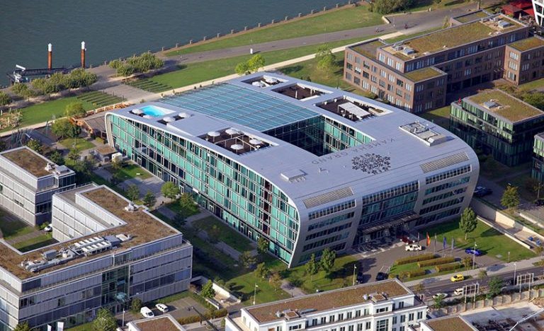 5-Sterne-Hotel Kameha Grand in Bonn - Luftbild.
